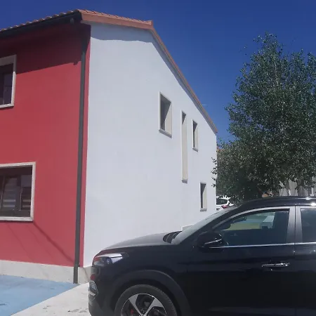 Feriehus A Casa Do Lado